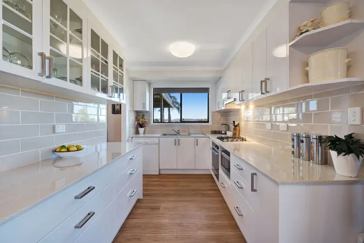 26 Blue Gum Drive, Newtown QLD 4350