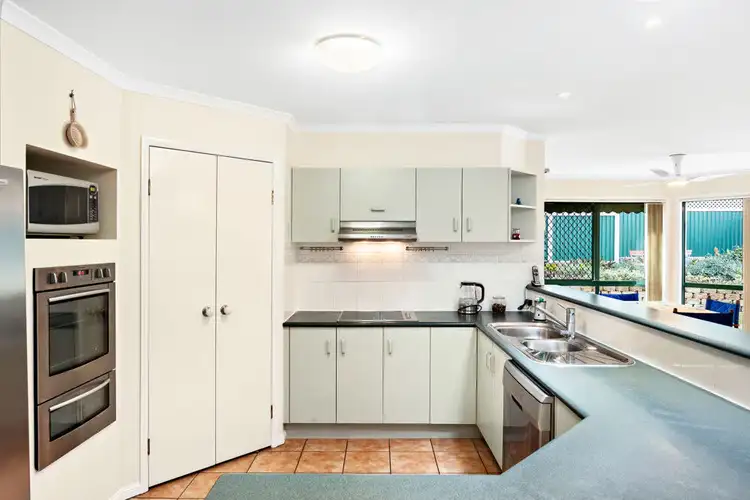 Fifth view of Homely house listing, 4 Glasshouse Crescent, Forest Lake QLD 4078