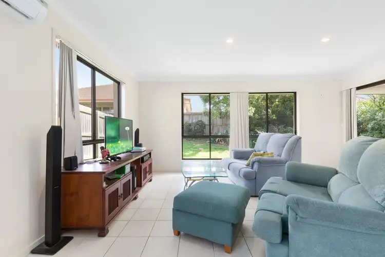 27 Jupiter Street, Springfield Lakes QLD 4300