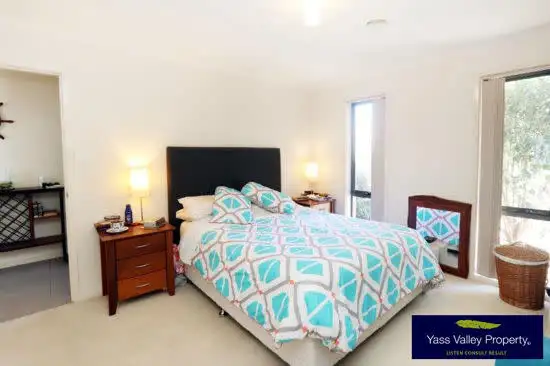 Fifth view of Homely house listing, 18 Nicholls Drive, Yass NSW 2582