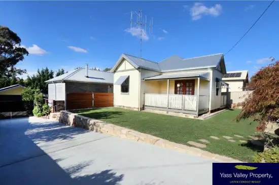 12 Shaw Street, Yass NSW 2582