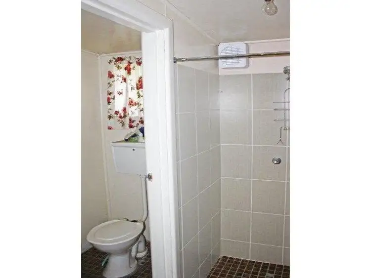 Seventh view of Homely house listing, 33 Belmore St, Junee NSW 2663