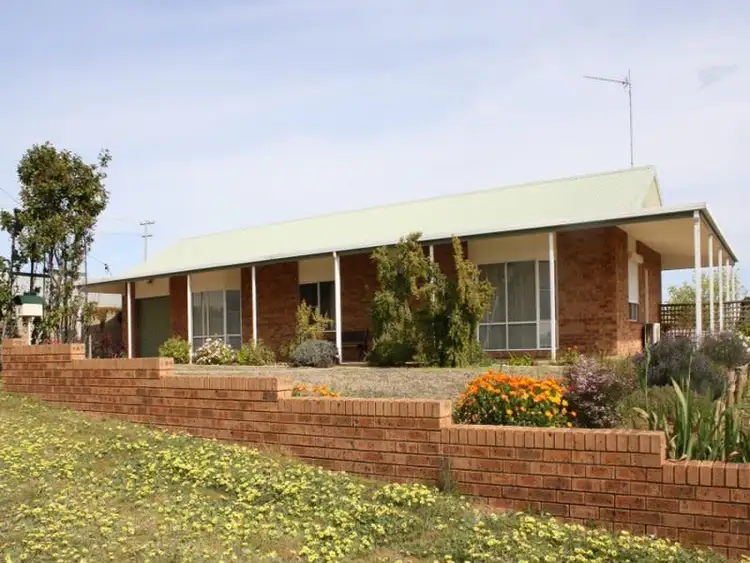 9 Ridge, Junee NSW 2663