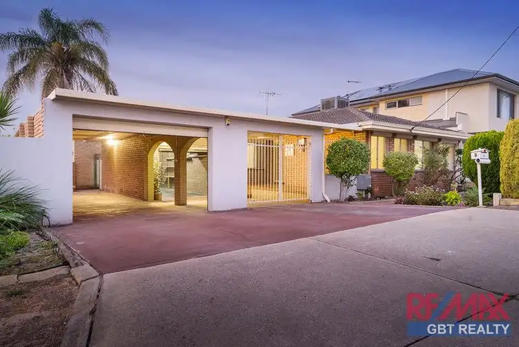 7 Paine Road, Morley WA 6062