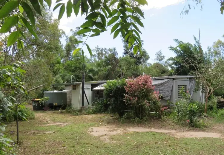 99 LELONA DRIVE, Bloomsbury QLD 4799