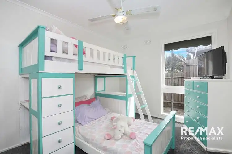 Fifth view of Homely house listing, 7 Avoca Close, Hampton Park VIC 3976