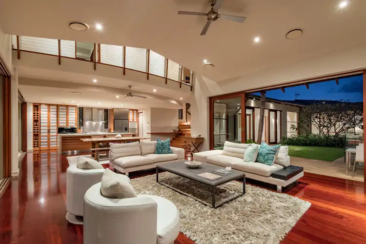 15 Mermaid Quay, Noosa Waters QLD 4566