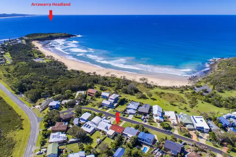 10 Fuller Street, Arrawarra Headland NSW 2456