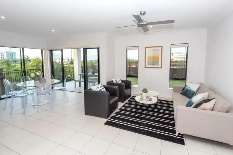 Sixth view of Homely house listing, 2 Viridian Circuit, Birtinya QLD 4575