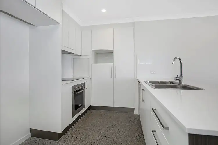 Sixth view of Homely semi-detached listing, 5 Coral Crescent, Caloundra West QLD 4551