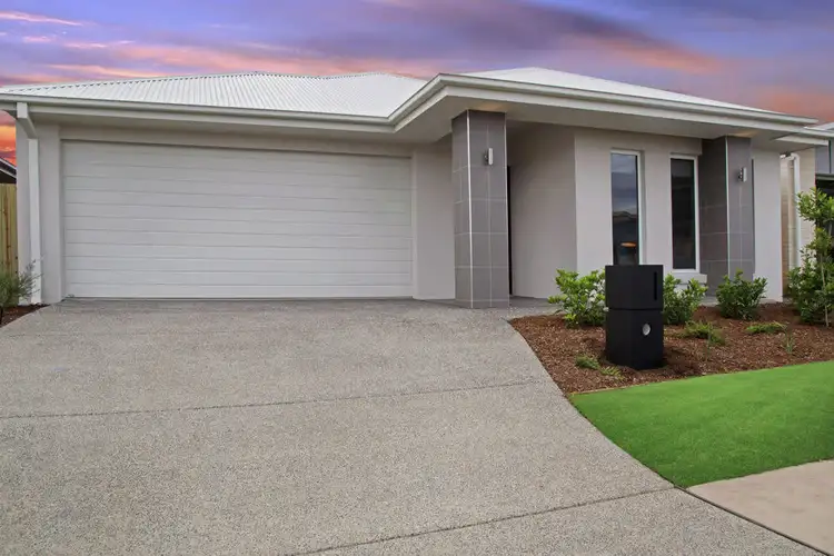 Second view of Homely house listing, 7 Chestnut Crescent, Caloundra West QLD 4551