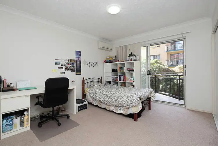 Sixth view of Homely unit listing, 4/10 Lissner Street, Toowong QLD 4066