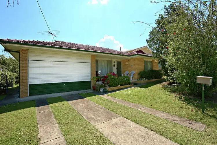6 Skipton Street, Macgregor QLD 4109