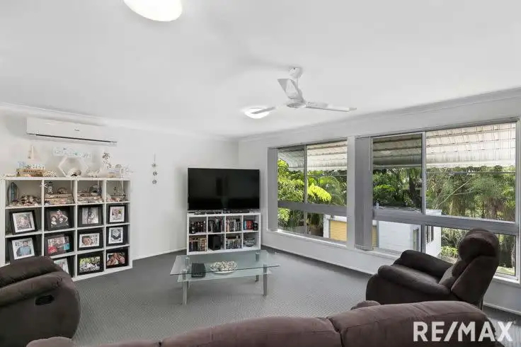 Second view of Homely house listing, 342 Torquay Terrace, Torquay QLD 4655