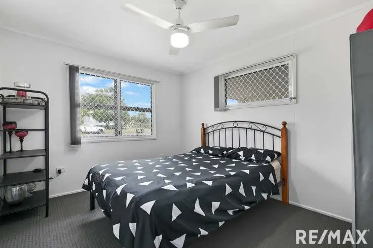 Fifth view of Homely house listing, 342 Torquay Terrace, Torquay QLD 4655