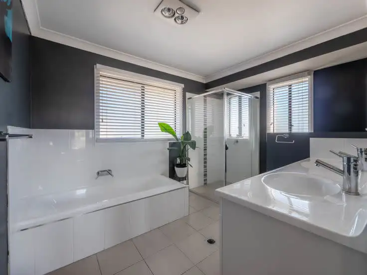 Fifth view of Homely house listing, 18 Amber Close, Armidale NSW 2350