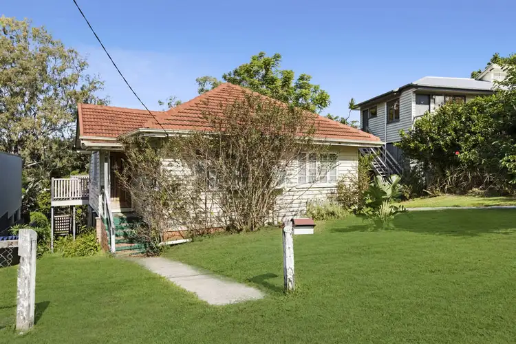 137 Boundary Road, Bardon QLD 4065