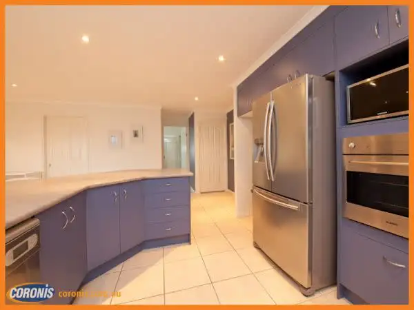 Fifth view of Homely house listing, 2 Fryer Close, Bellbowrie QLD 4070