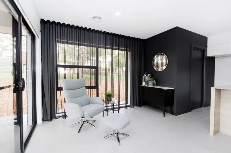 Sixth view of Homely house listing, 10 Martin Close, Yass NSW 2582