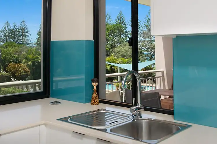 Sixth view of Homely unit listing, 4/15 Esplanade Bulcock Beach, Caloundra QLD 4551