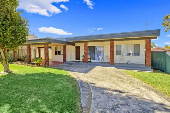 Main view of Homely house listing, 21 Rolfe Avenue, Kanwal NSW 2259