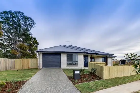 2/2 Yew Street, Morayfield QLD 4506