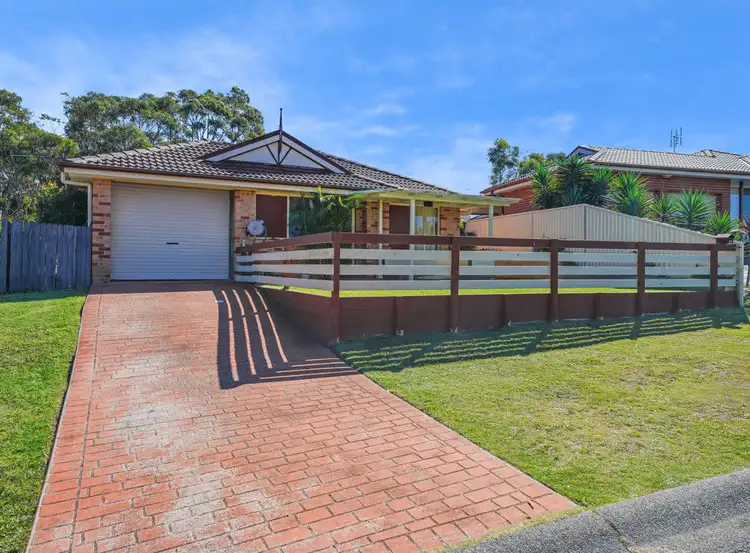 51 White Swan Avenue, Blue Haven NSW 2262
