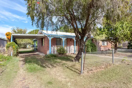 31 School Street, Helidon QLD 4344