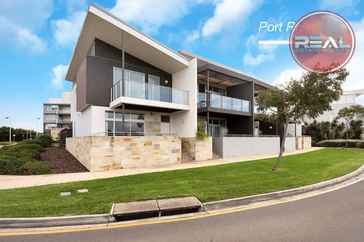 Second view of Homely house listing, 2 Yao Cove, New Port SA 5015