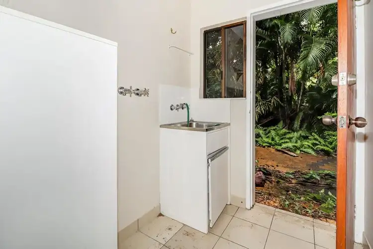 Seventh view of Homely apartment listing, 2/6-10 Holmes Street, Stratford QLD 4870