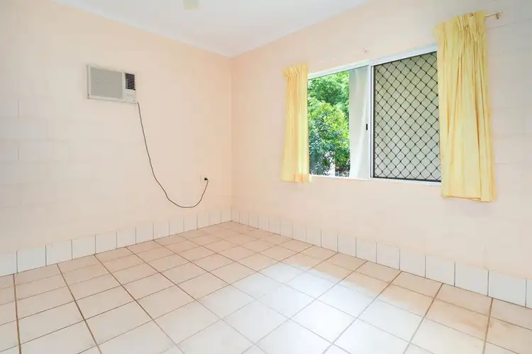 Sixth view of Homely semi-detached listing, 2/32 Hope Street, Clifton Beach QLD 4879