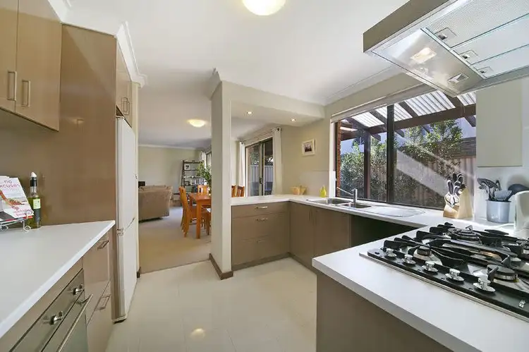 11/74 Comer Street, Como WA 6152