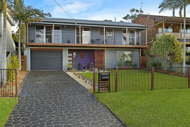 26 Middlesex Avenue, Gorokan NSW 2263