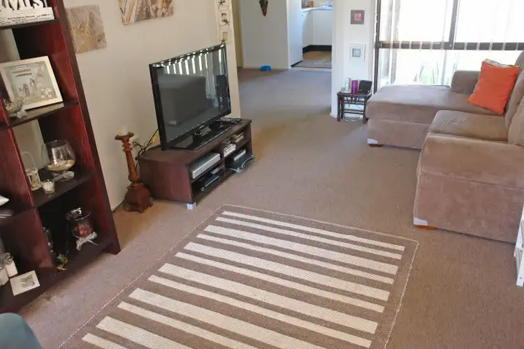 Fifth view of Homely villa listing, 16/9-11 Gascoigne Road, Gorokan NSW 2263