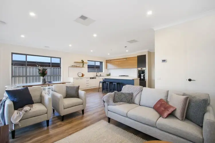 Third view of Homely house listing, 7 Zeil Circuit, Thurgoona NSW 2640