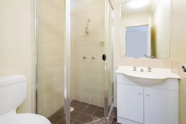Fifth view of Homely unit listing, 16/7-11 Brown Street, Labrador QLD 4215