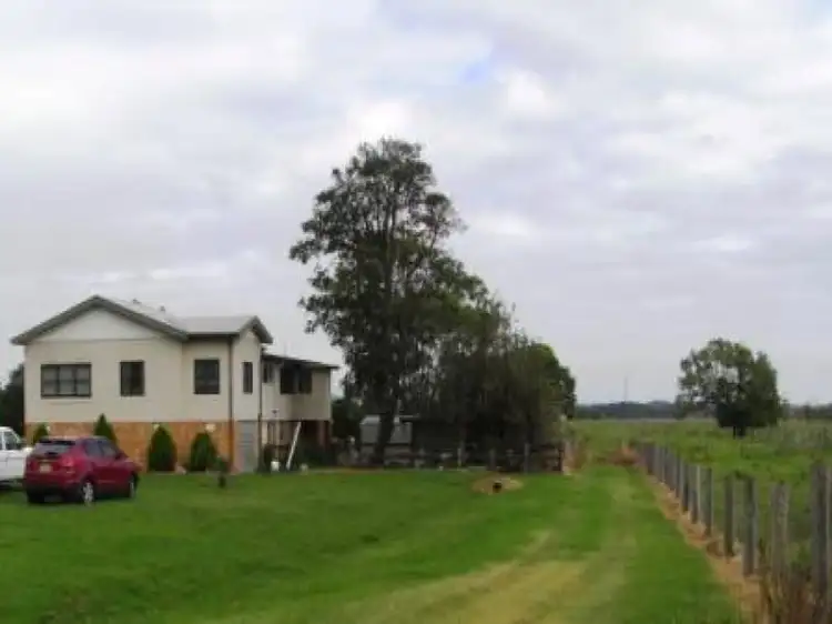 5 Sutherlands Lane, Bellimbopinni NSW 2440