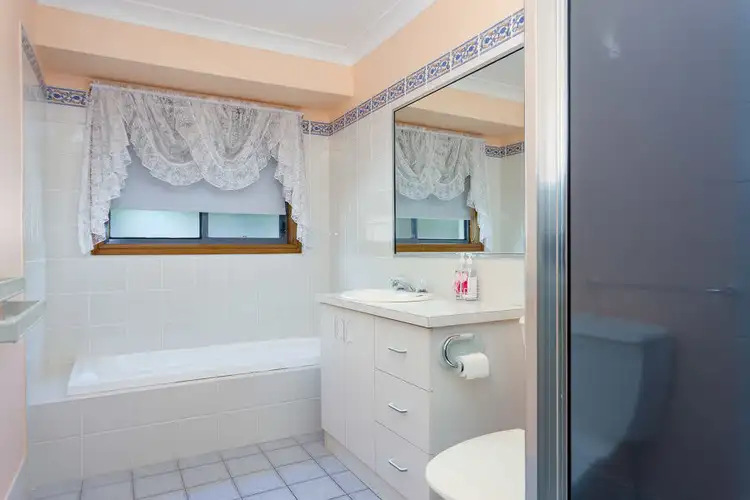 Sixth view of Homely house listing, 1/18 Kimberley Drive, Tatton NSW 2650