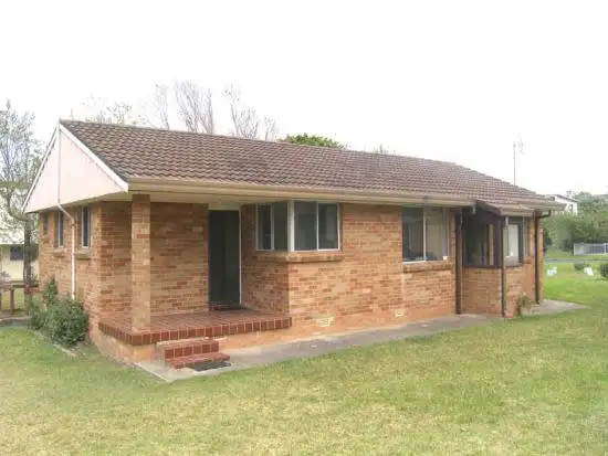 10 Farrant Avenue, Culburra Beach NSW 2540