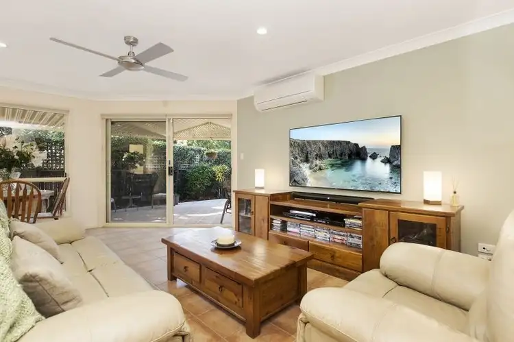 Third view of Homely house listing, 2 Glen Ct, Kenmore QLD 4069