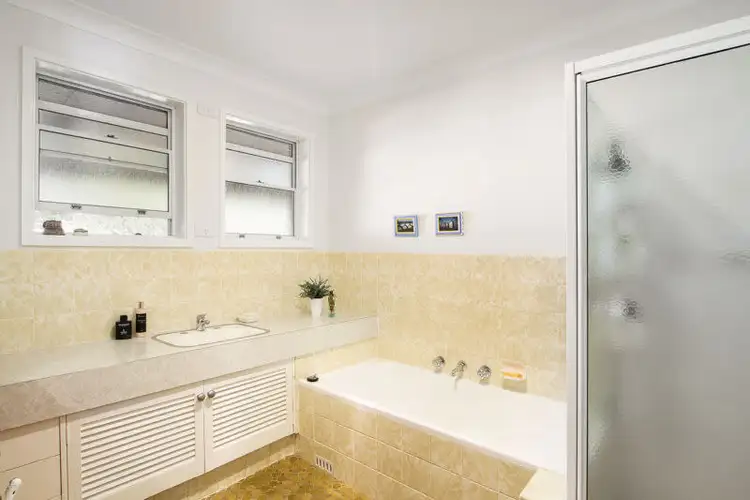 Fifth view of Homely house listing, 17 Waree Drive, Tamworth NSW 2340