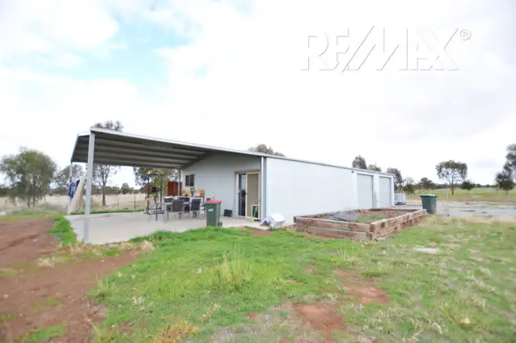 37 Wyoming Lane, Junee NSW 2663