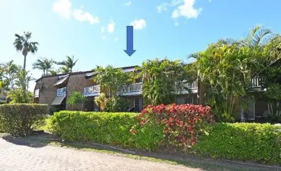 Unit 4/6 Beach Road, Pialba QLD 4655