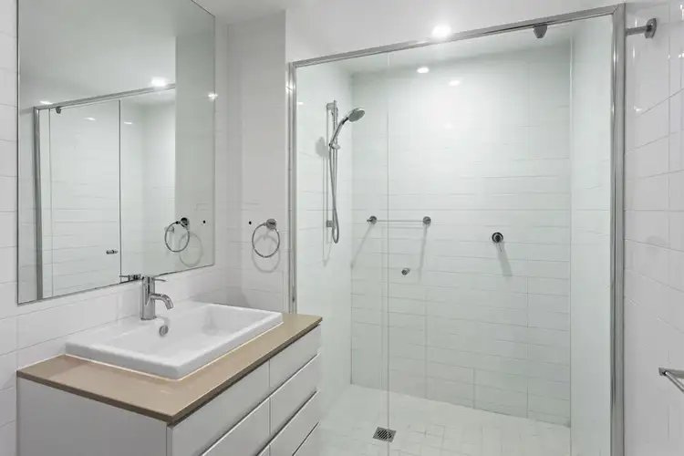 Fifth view of Homely unit listing, 4063/37C Harbour Road, Hamilton QLD 4007