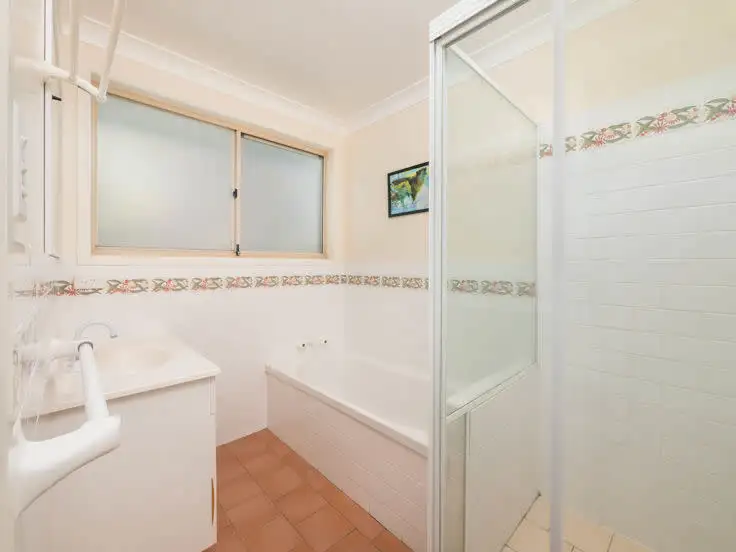 Sixth view of Homely house listing, 8 Kurrajong Close, Armidale NSW 2350