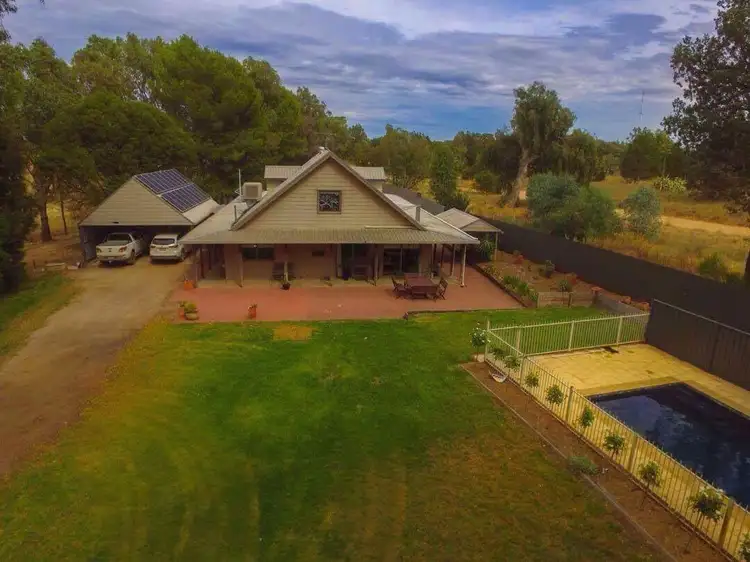 440 Todds Rd, Deniliquin NSW 2710