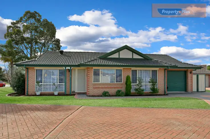 39 Explorers Way, St Clair NSW 2759