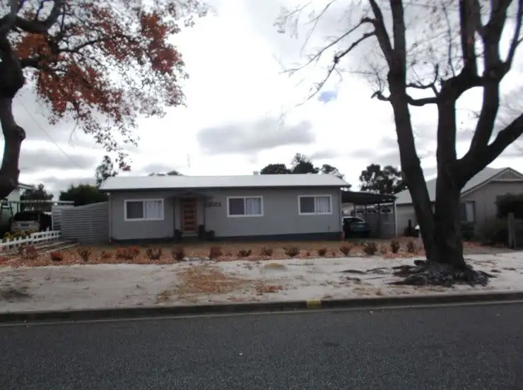 Main view of Homely house listing, 8 Jardine Street, Stanthorpe QLD 4380