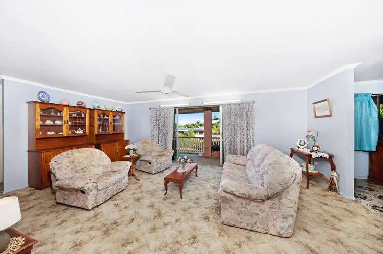 Second view of Homely house listing, 30 Sommerville Cresent, Whitfield QLD 4870