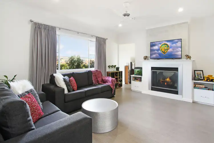 Fifth view of Homely house listing, 1 Snow Gum Close, Tamworth NSW 2340